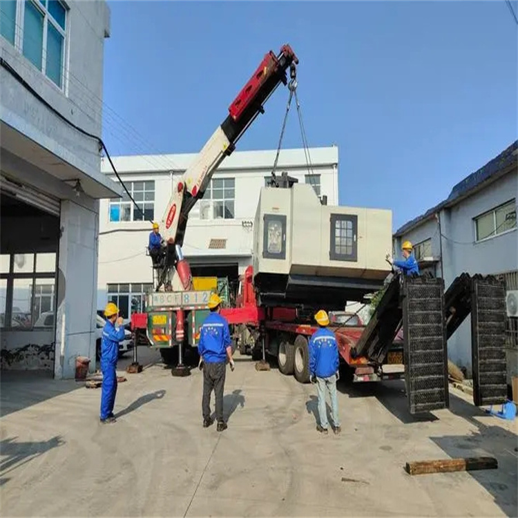 铅山电力设备吊装