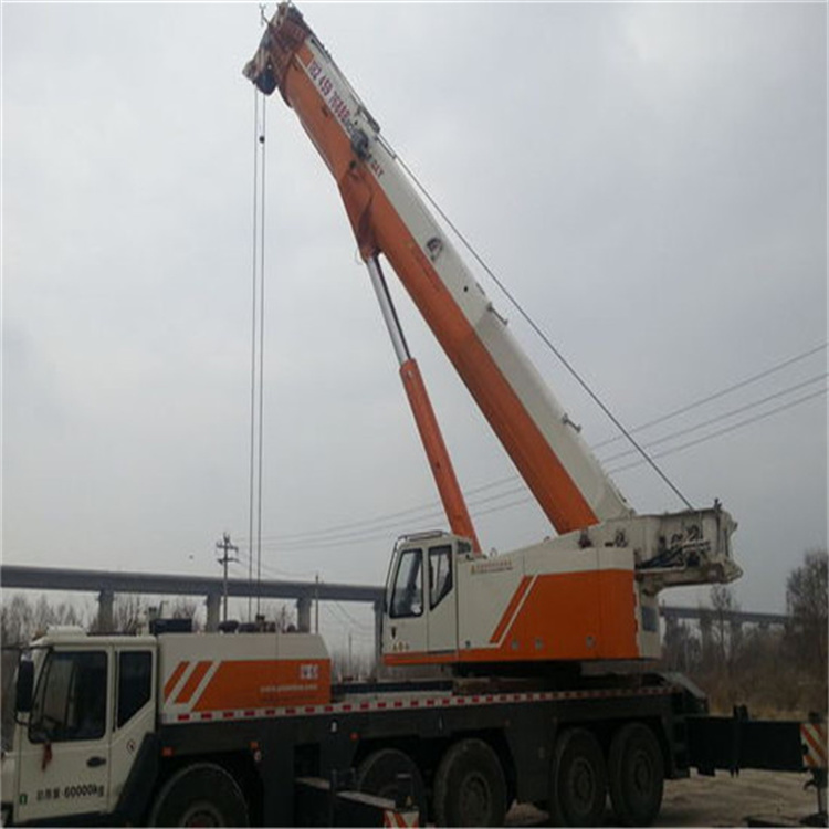 铅山12吨吊车能吊多少米高